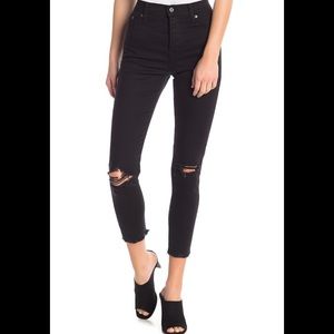 Levi’s Wedgie Soft Ultra Skinny Ripped Jeans